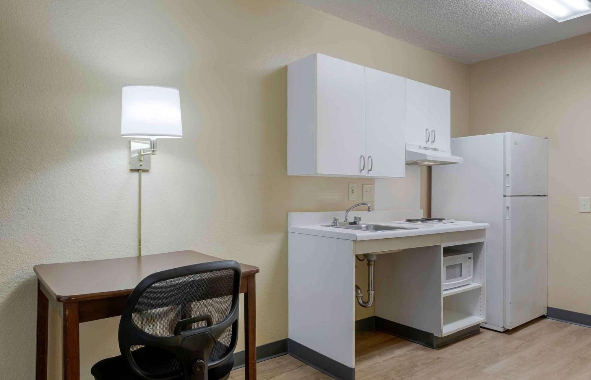 Extended Stay America Suites - Orlando - Orlando Theme Parks - Vineland Rd Екстериор снимка